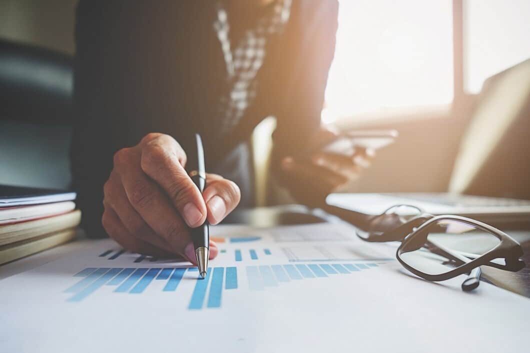 Fator de ajuste saiba o que é e como ele vai te ajudar a economizar na sua obra
